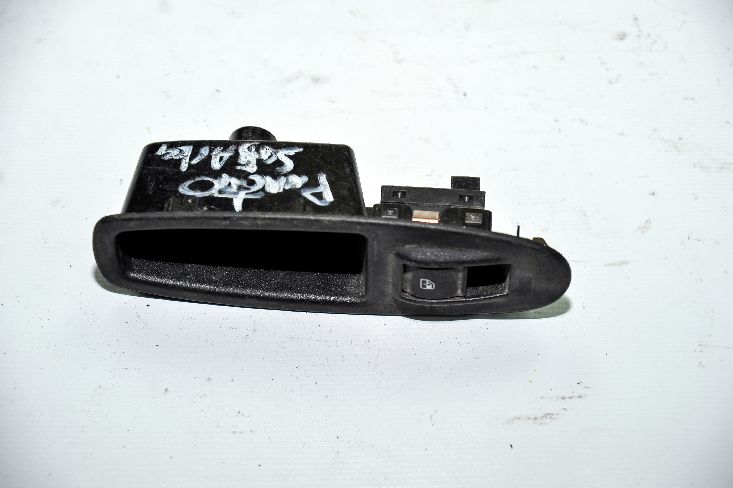 COUPE ÇIKMA YEDEK PARÇA FİAT ÇIKMA YEDEK PARÇA   (195)PUNTO CAM DUGMESI